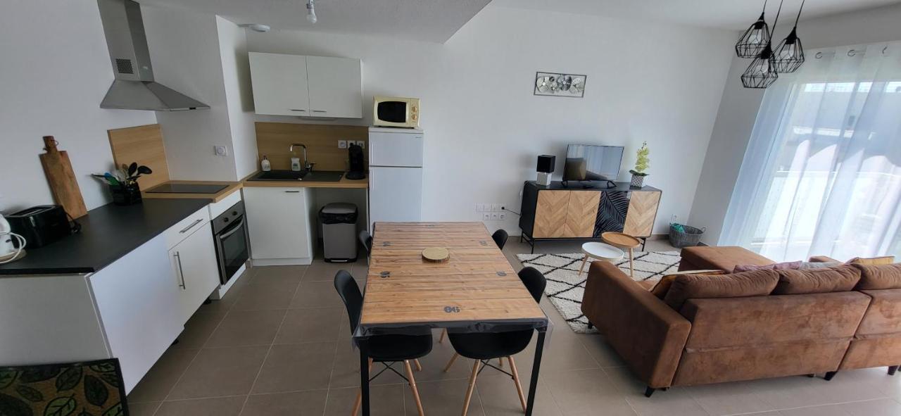 Appartement Avec Balcon/Terrasse Monteux Esterno foto